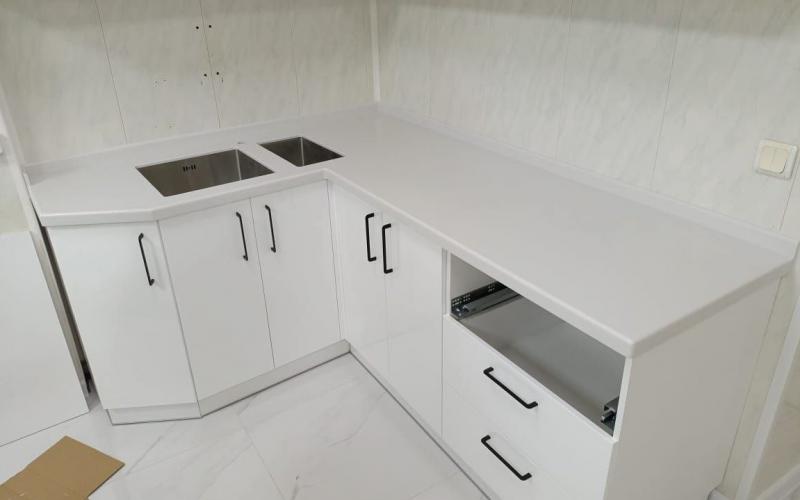 Столешница из искусственного камня Столешница из искусственного камня